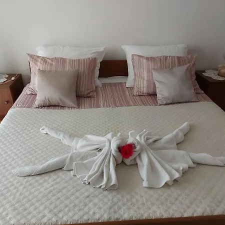 Apartament Hrastic *