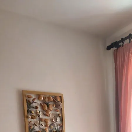 Hrastic Apartment *